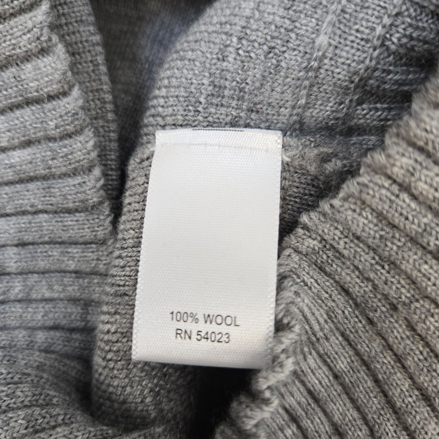 Banana Republic 100% Wool Asymmetrical zip Cardigan Sweater Size Medium