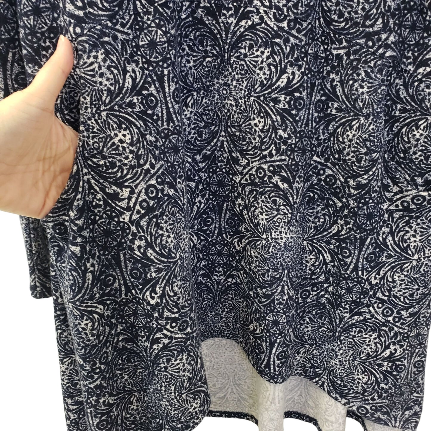 Chico's Graphic Print Hi-Low Tunic Top Size Chico's 0/Small