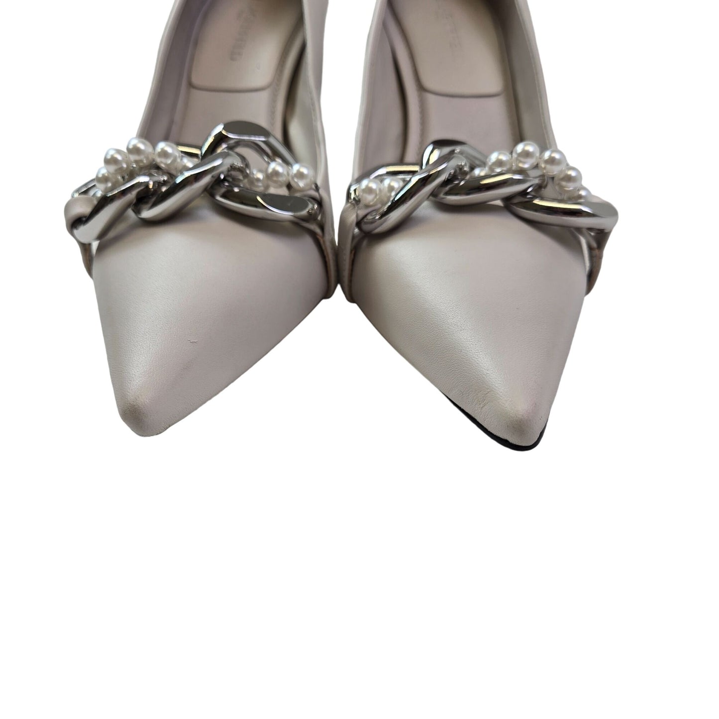NWT/NWOB Karl Lagerfeld Leather Shivani Chain & Pear Embellished Heels Size 9