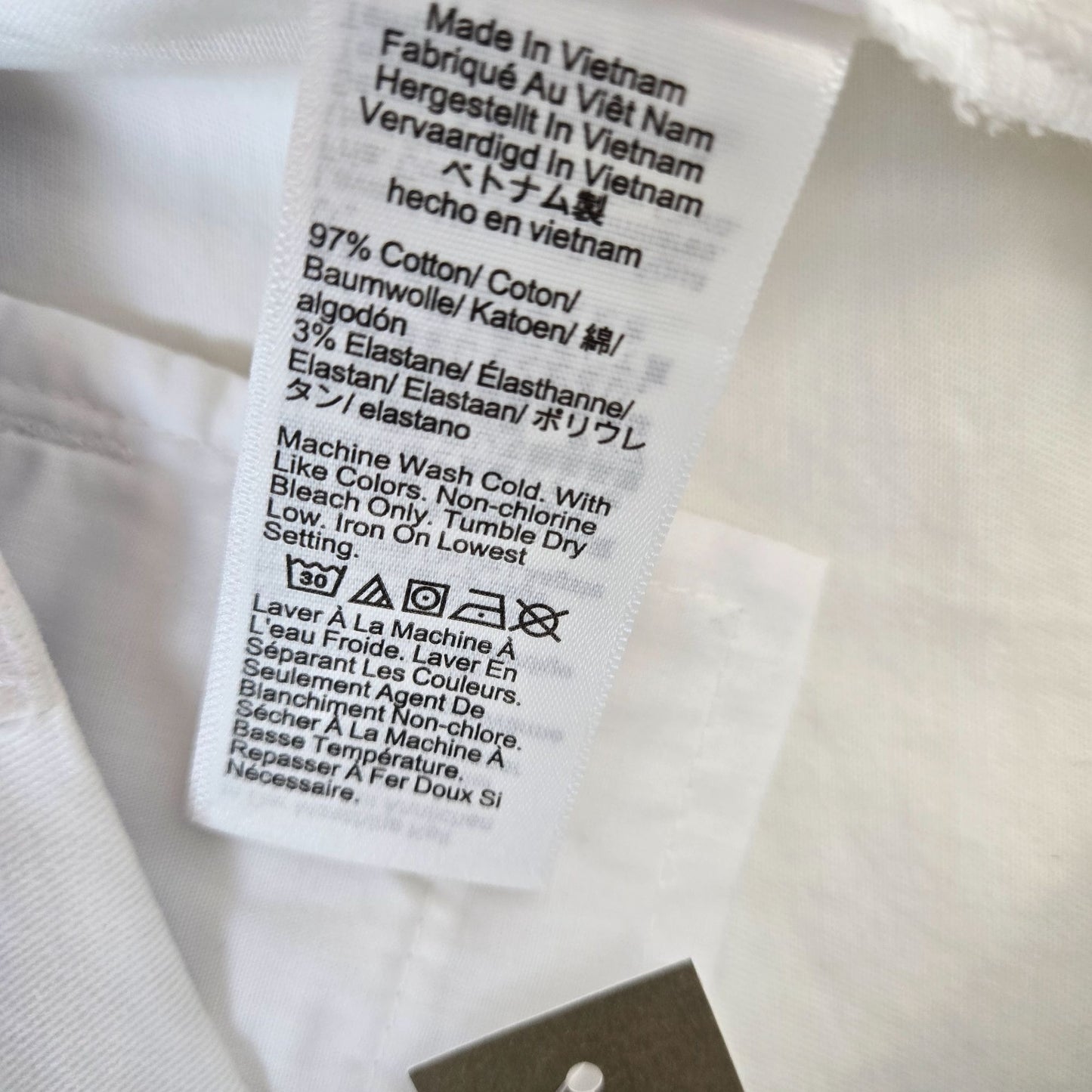 NWT 5" Chino Short Size 6