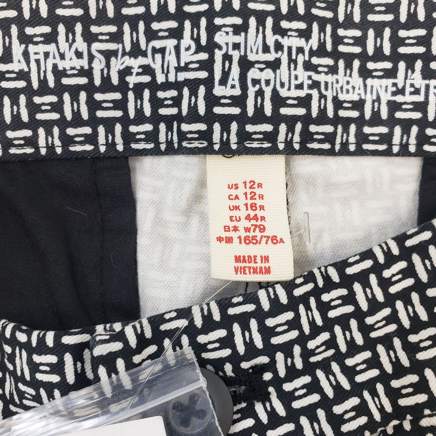 NWT Gap The Slim City Khaki Geometric Print Pants Size 12