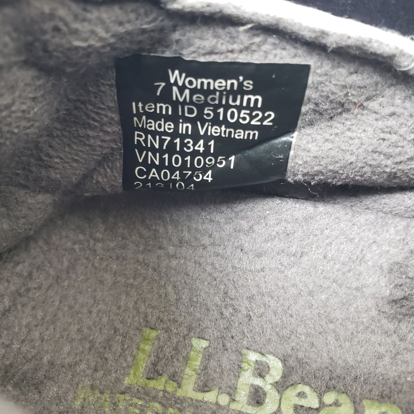 L.L. Bean Ultralight PrimaLoft Slip-Ons Size 7