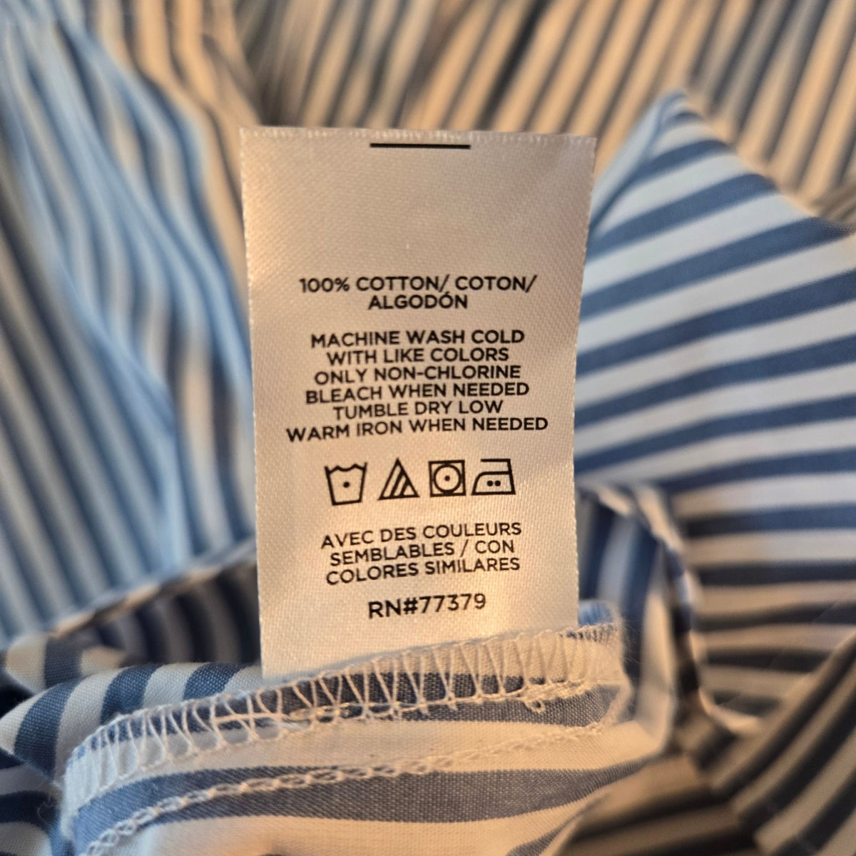 NWOT Ann Taylor Short Sleeve Button Down Shirt Size Small