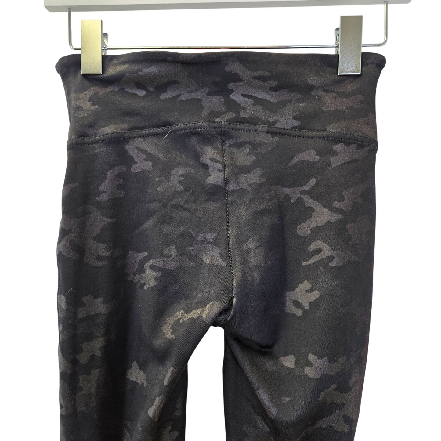 Spanx Look at Me Now Shiny Metallic Camouflage Print Leggings Size Medium