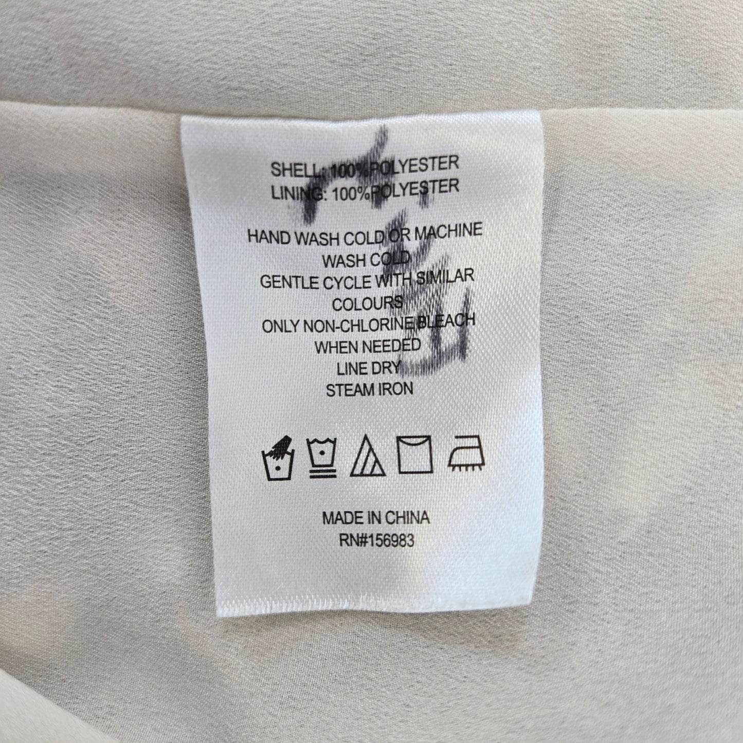 Evereve Watercolor Camouflage Print Keyhole Blouse Size Large