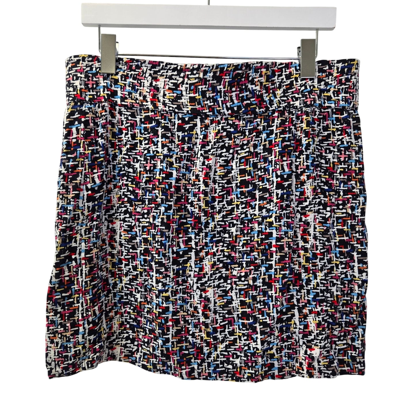 Cabi 100% Viscose Reversible Faux Wrap Graphic Print Mini Skirt Size Large (est)