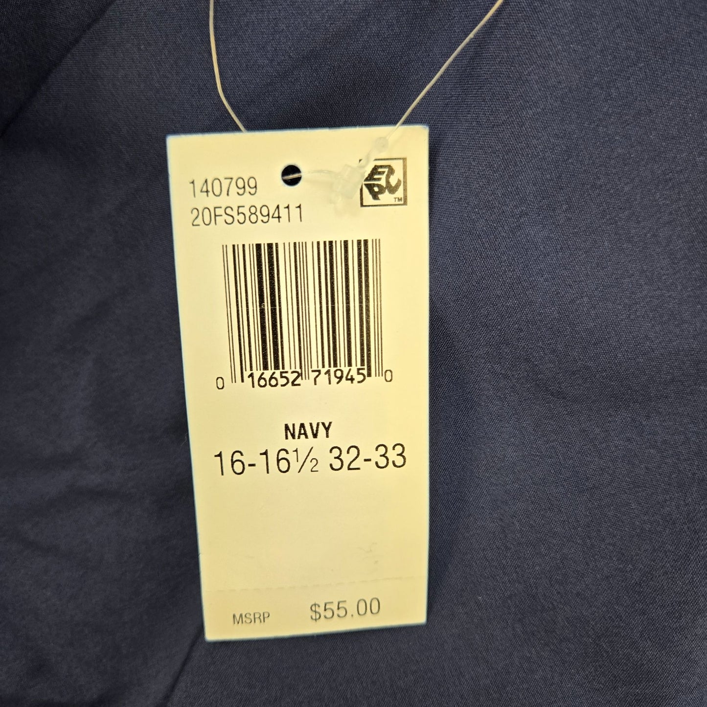 NWT Van Heusen Traveler Slim Fit Button Down Technical Shirt Size Large