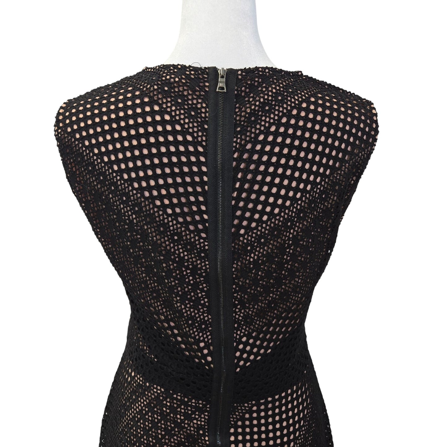 BCBGMaxAzria Tracie Crochet Overlay Fit & Flare Asymmetrical Hem Dress Size Small