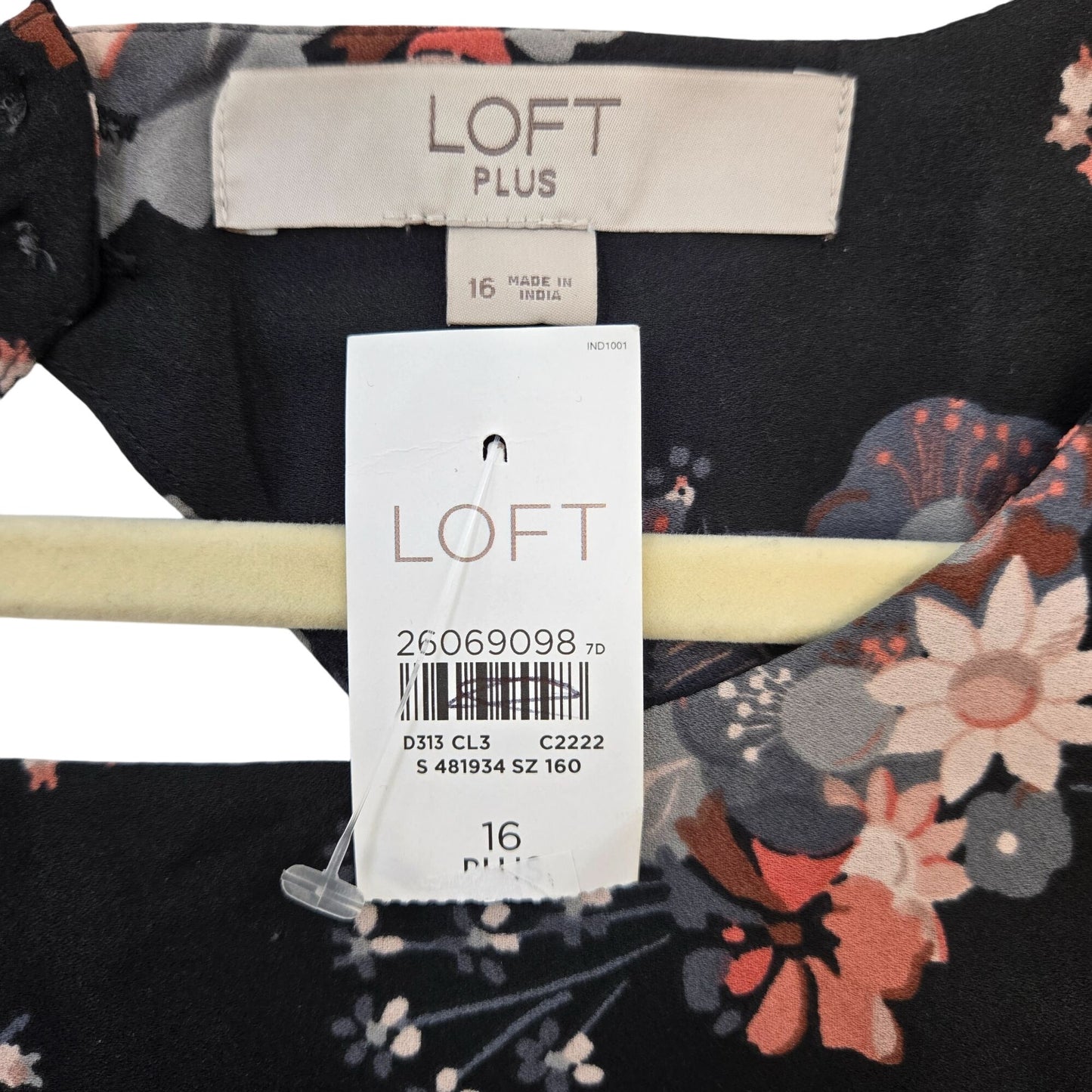 NWT Loft Plus Floral Long Sleeve Blouse Size 16