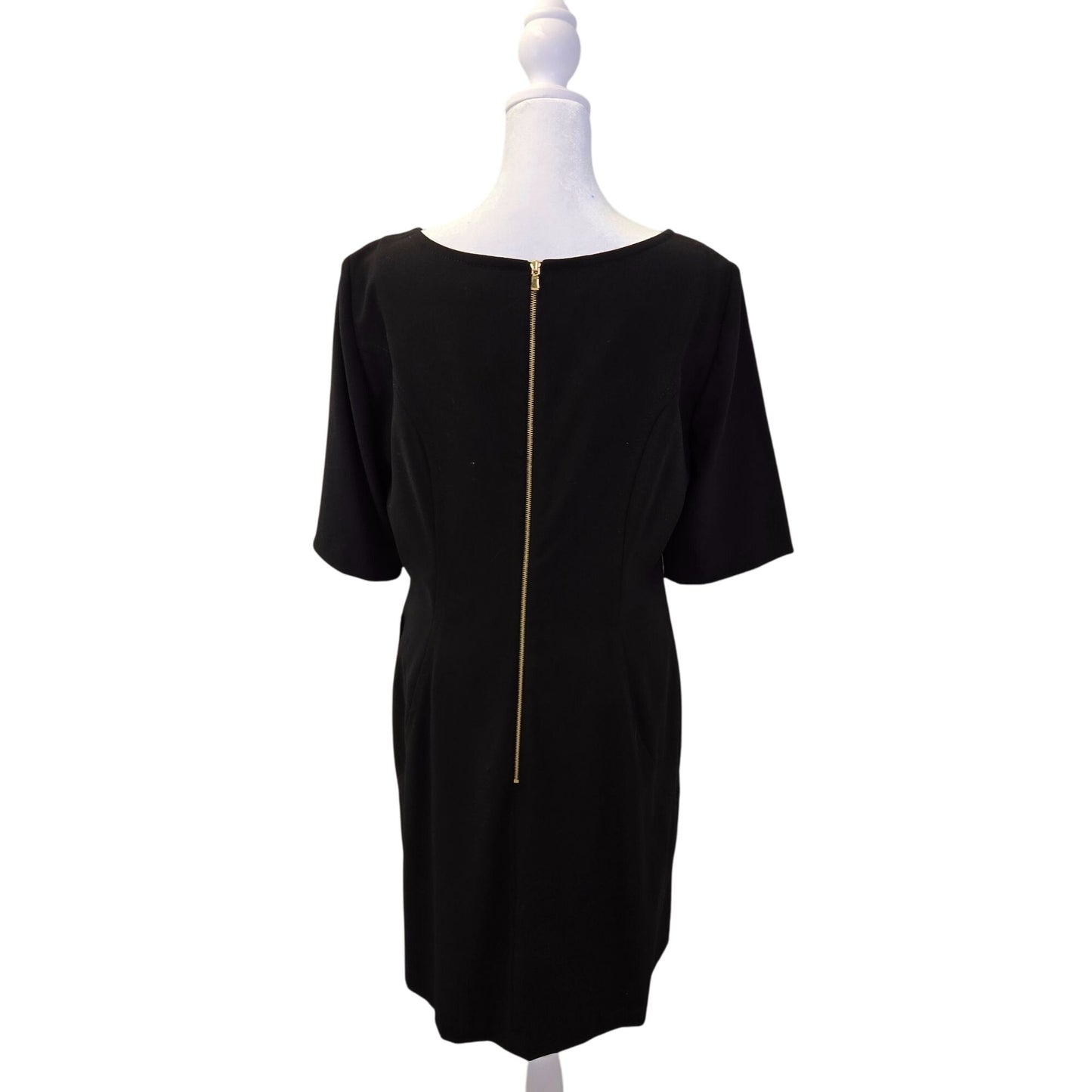 NWT Tahari Daisy Little Black Shift Dress with Pockets Size 10