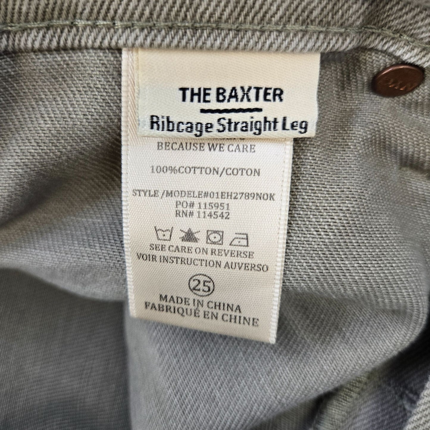 Blank NYC The Baxter Ribcage Straight Leg Button Fly Crop Jeans Size 25