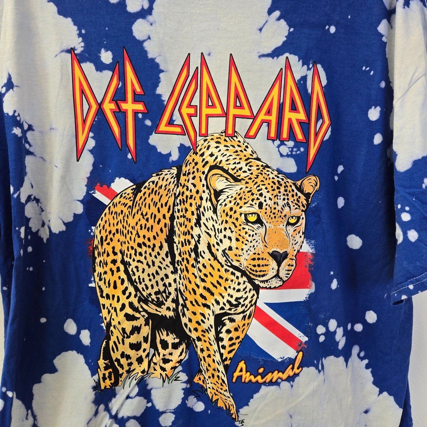 NWOT Def Leppard Licensed Animal Graphic Band Tee Size XL