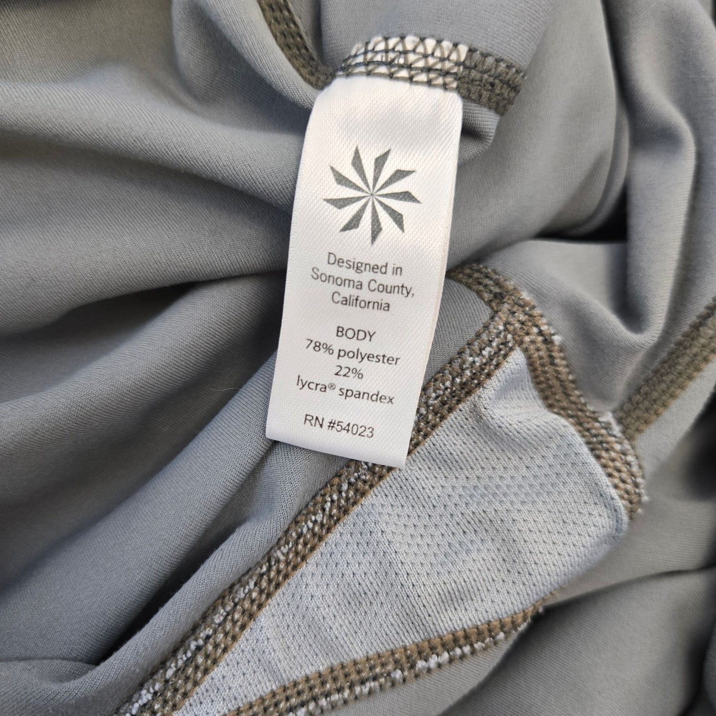 Athleta High Rise Fade Out Chaturanga Tight Leggings Size Large