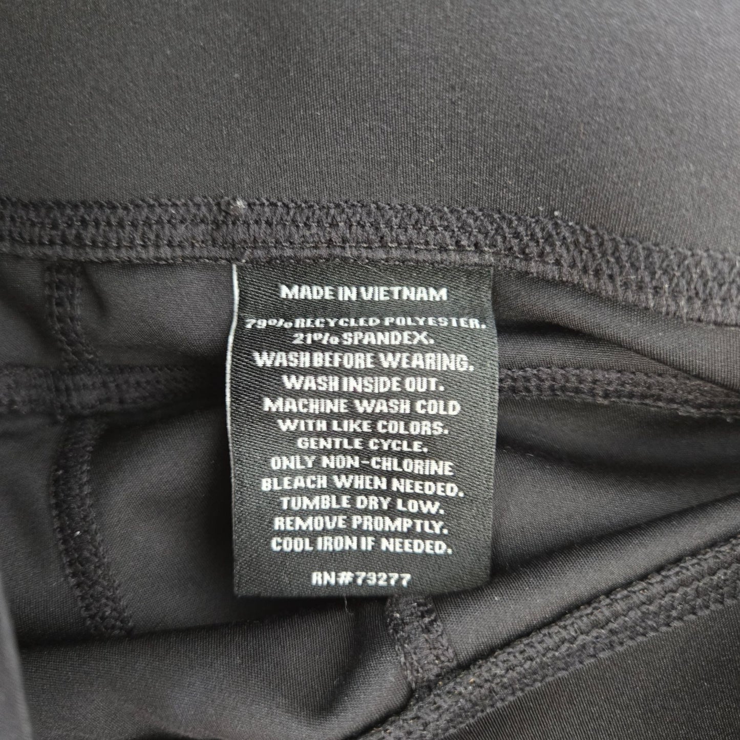 FLX Active Outdoor Crop Jogger Pants Size Medium