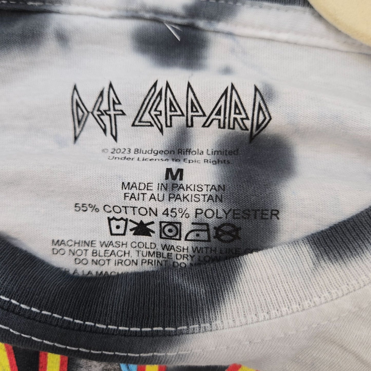 NWOT Def Leppard Licensed Animal Graphic Band Tee Size M