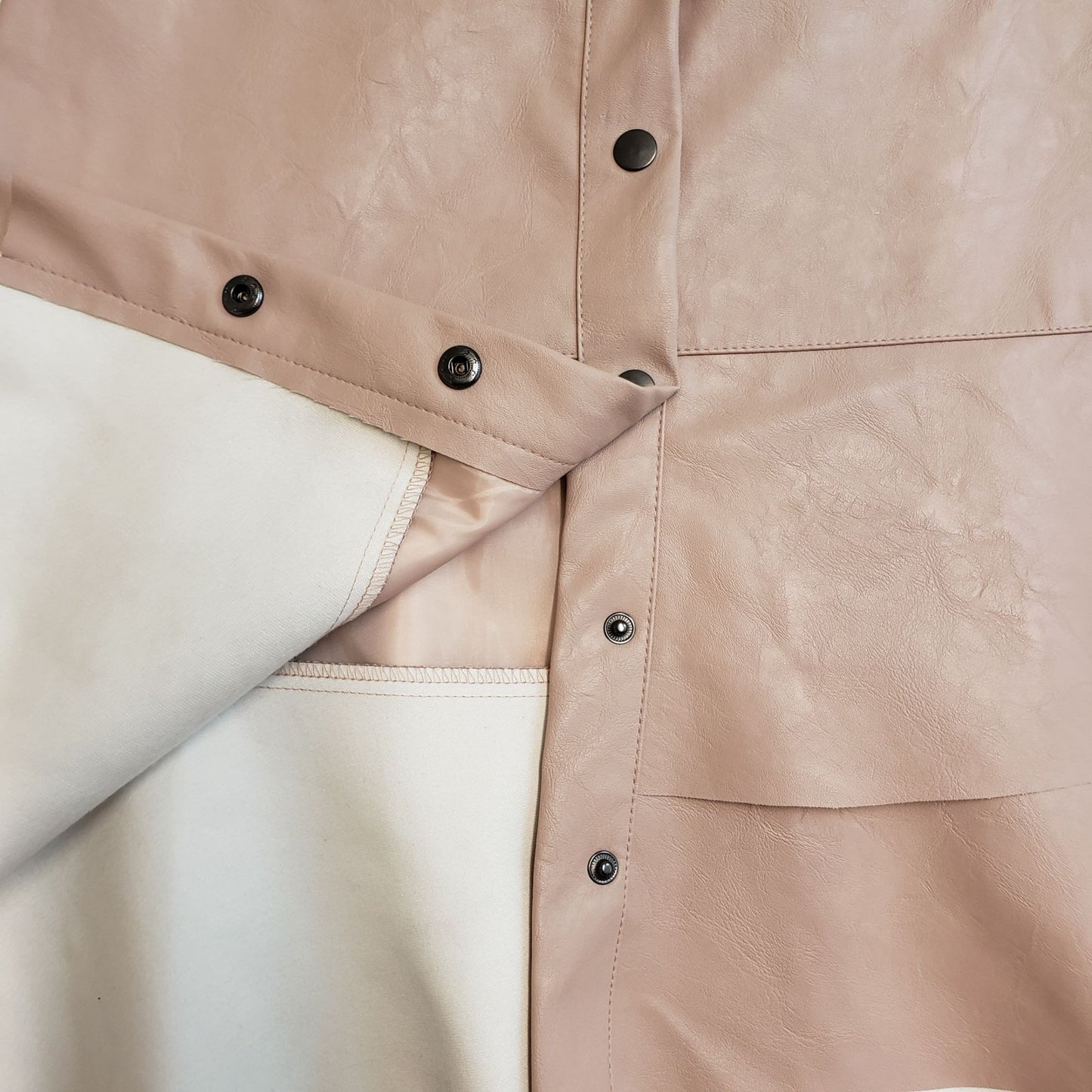 NWOT Haute Monde Vegan Leather Tiered Mini Skirt Size Large