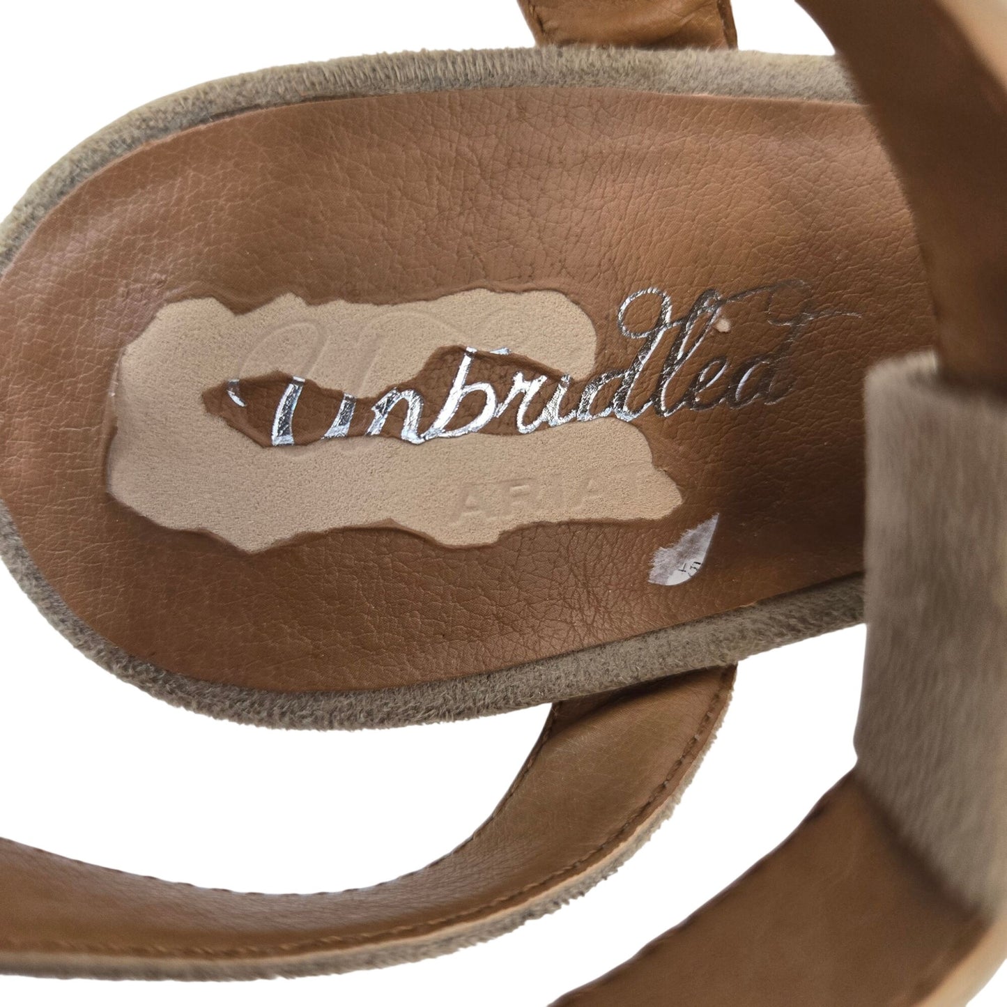 Ariat Unbridled Lolita Wedge Beaded Sandals Size 7.5