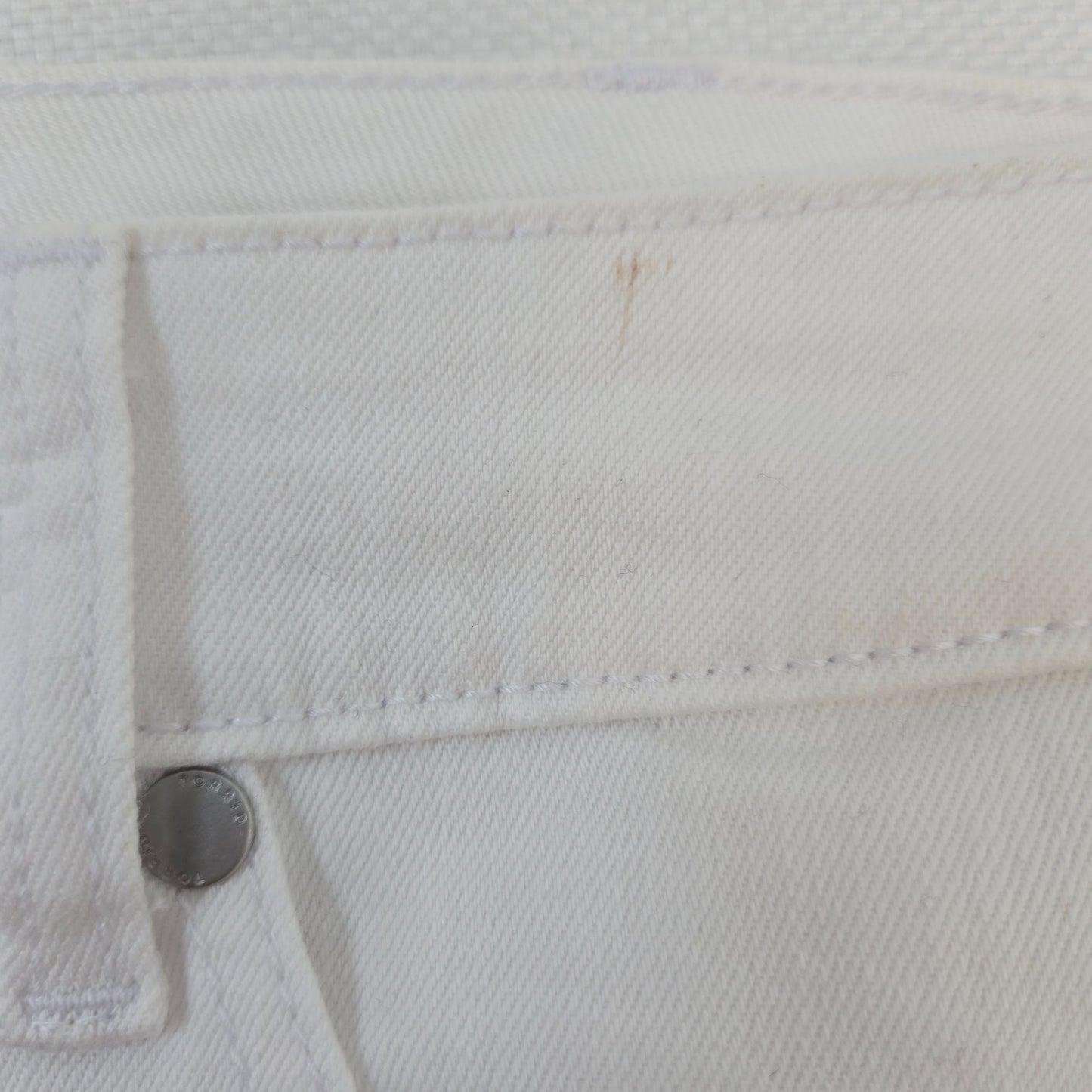 NWT Torrid Denim Mini Skirt in White Size 24