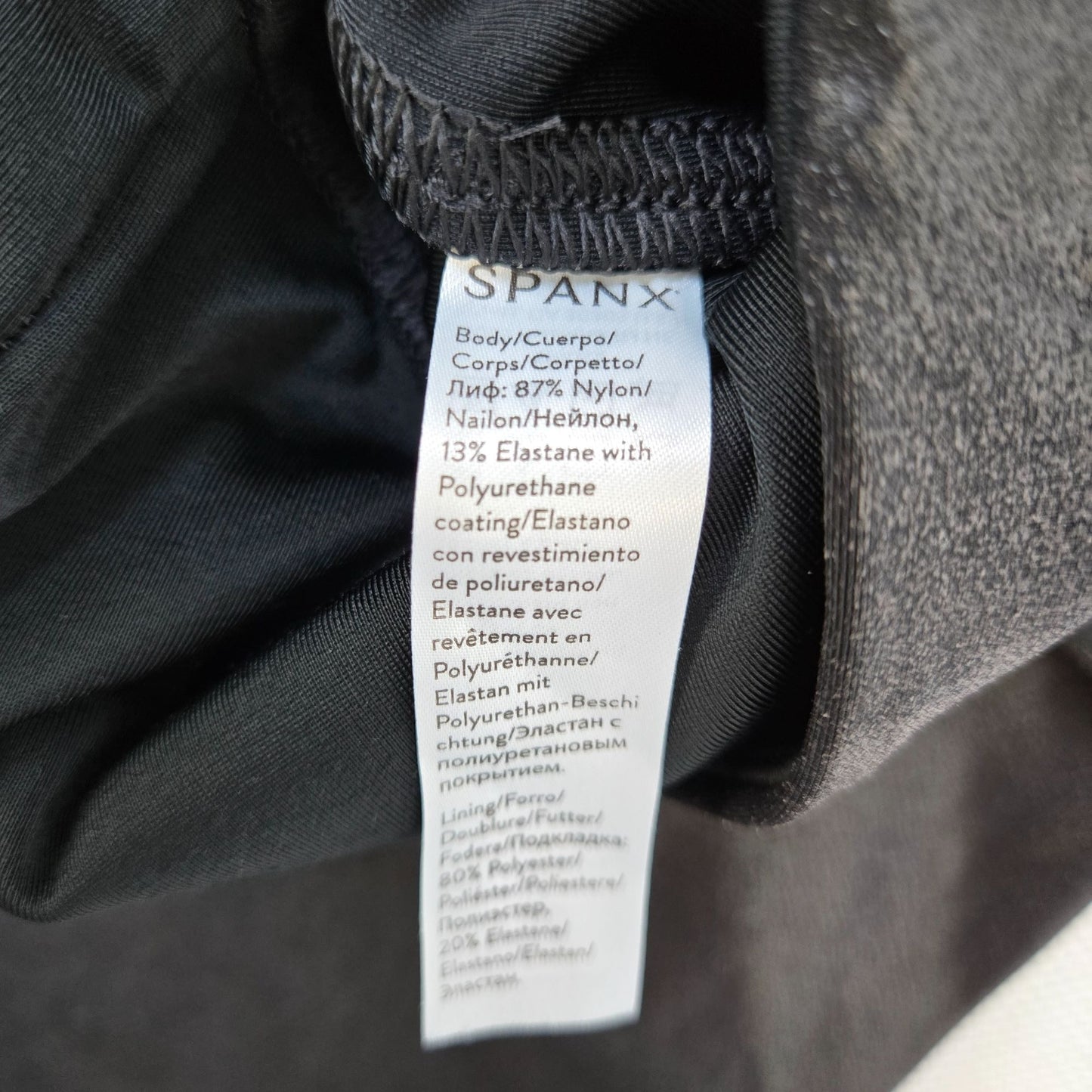 Spanx Look at Me Now Faux Leather Look Leggings Size Large