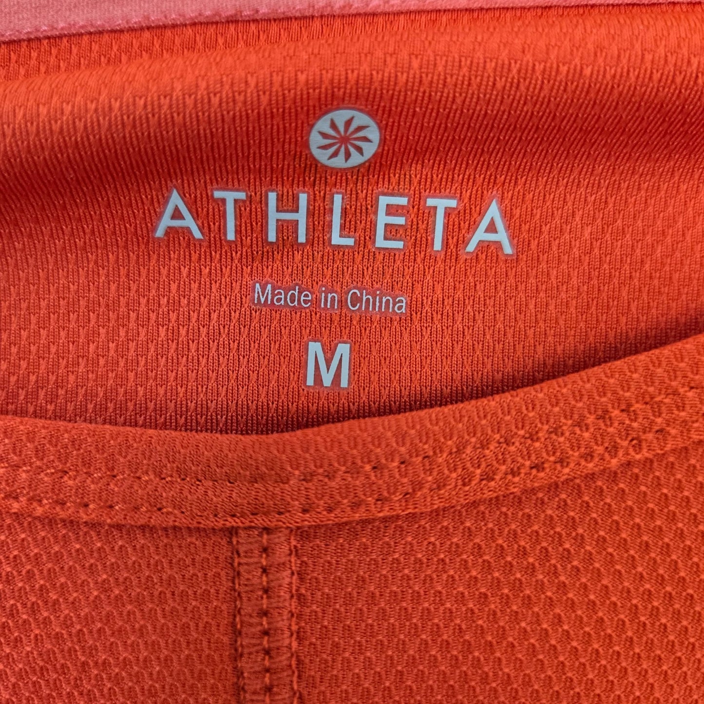 Athleta Wildly Wick It Long Sleeve Activewear Top Size Medium