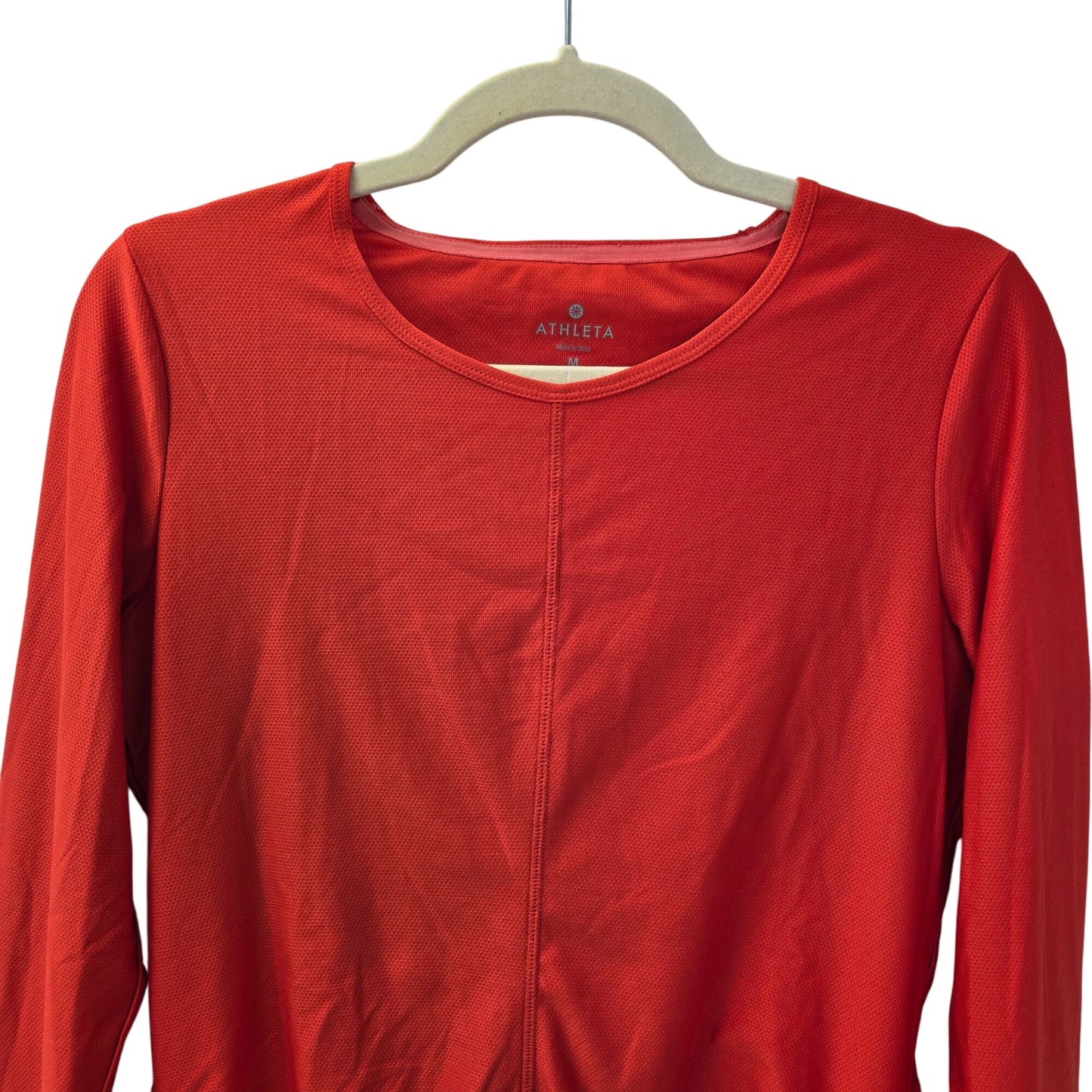 Athleta Wildly Wick It Long Sleeve Activewear Top Size Medium