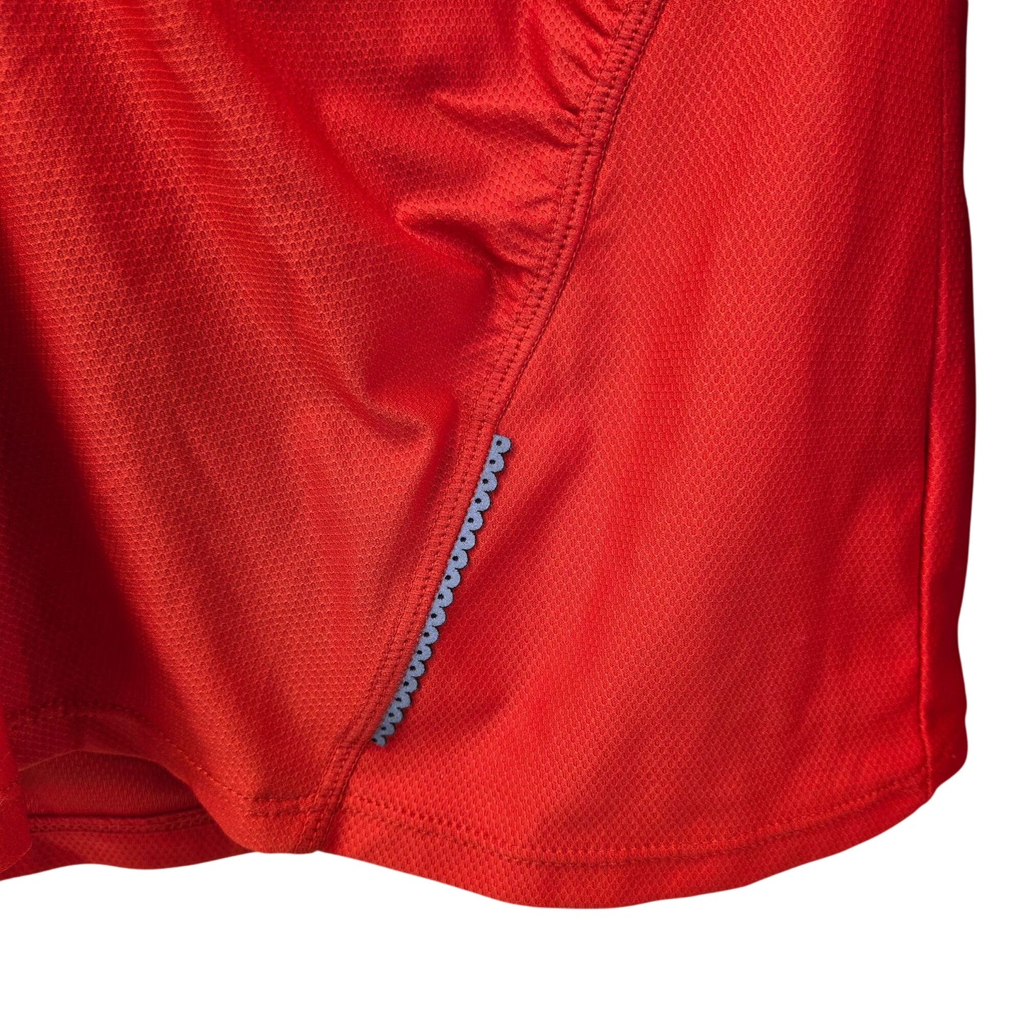 Athleta Wildly Wick It Long Sleeve Activewear Top Size Medium