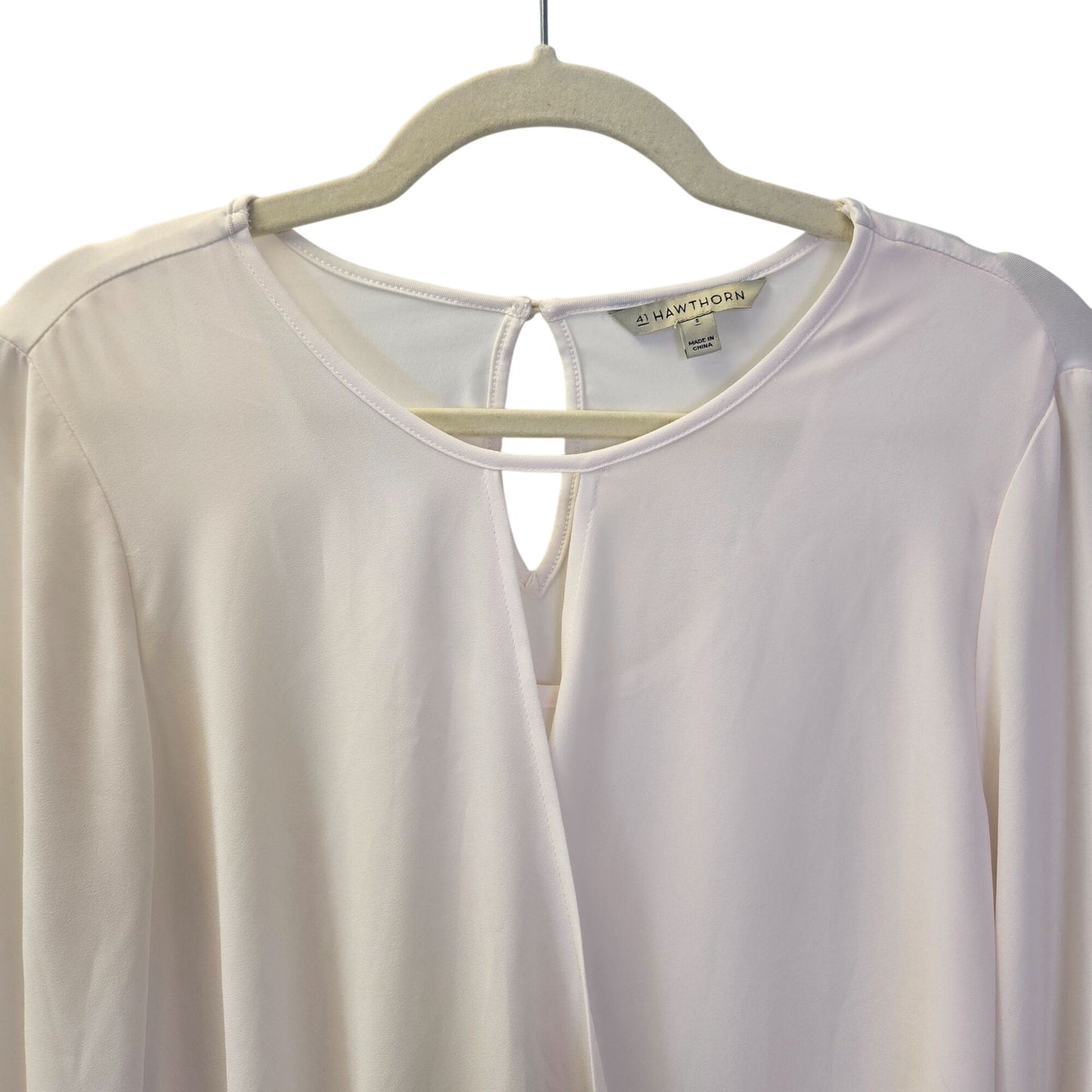 41 Hawthorn Wrap Style Bell Sleeve Boho Blouse Size Small