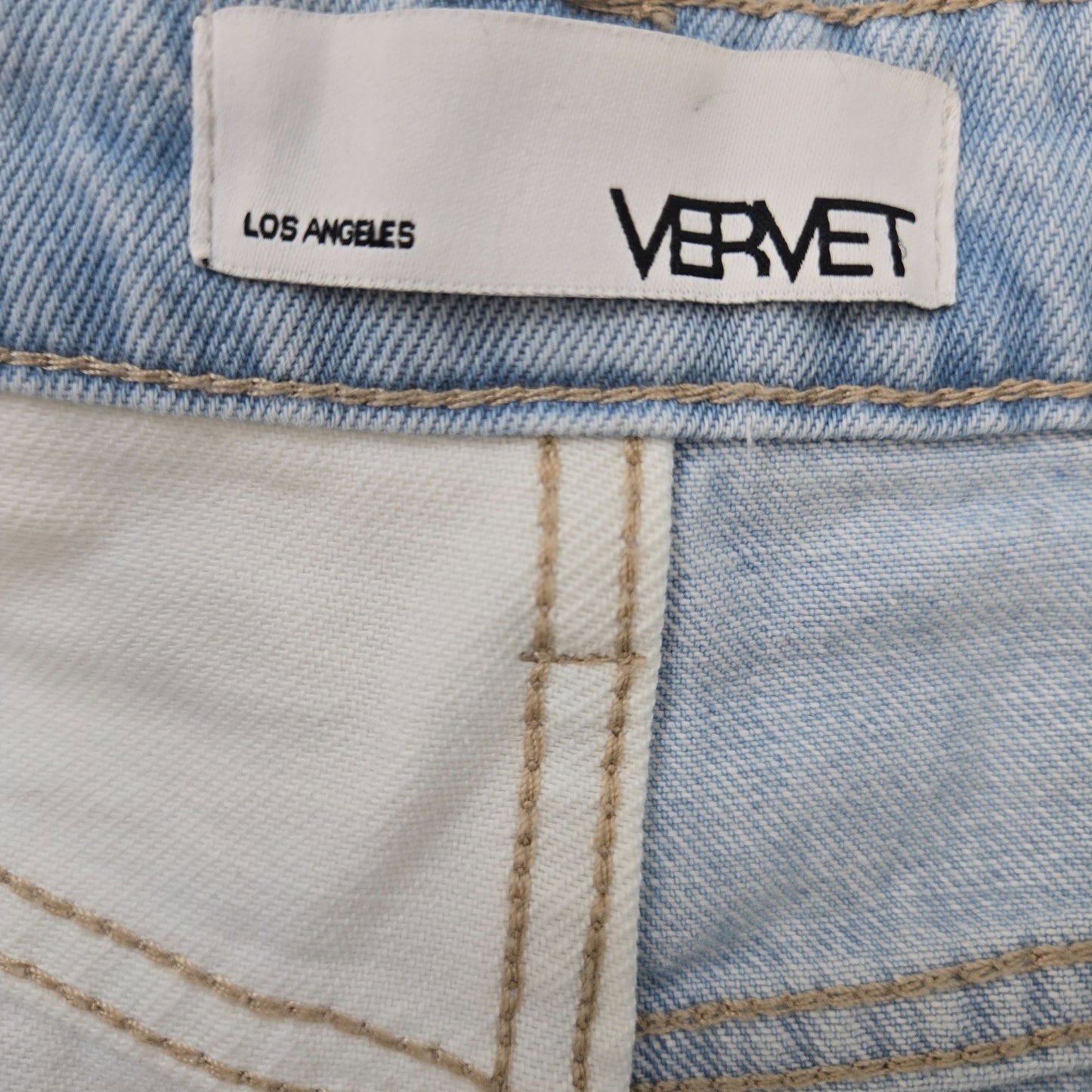 Vervet High Rise Two Tone Distressed Jeans Shorts Size Medium