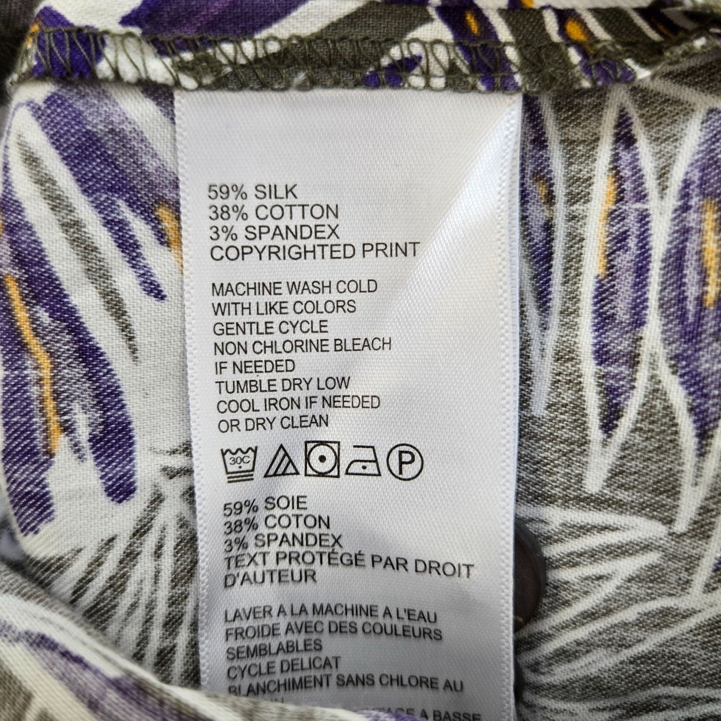 Tommy Bahama Silk Blend Tropical Print Button Down Shirt Size Medium