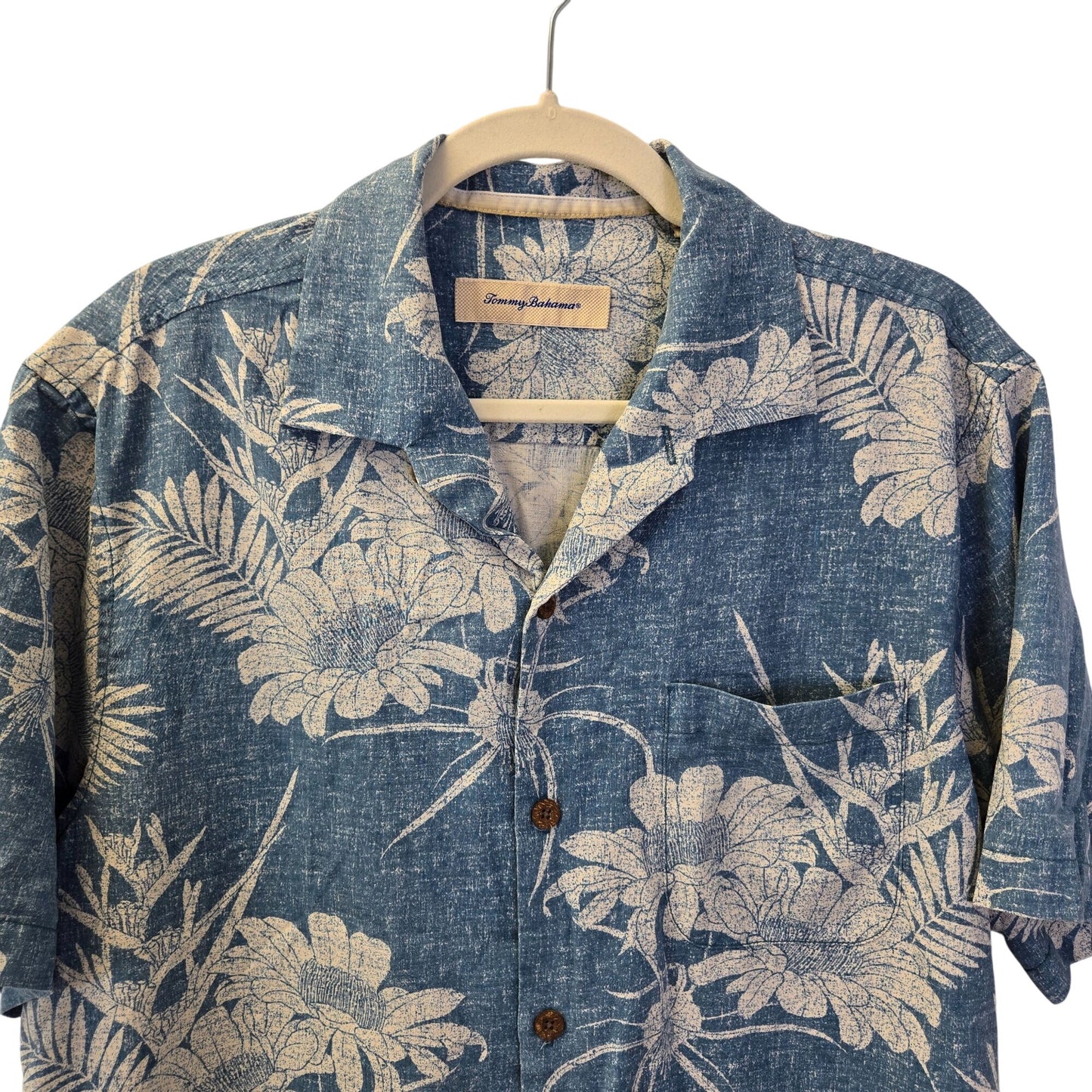 Tommy Bahama Silk Blend Tropical Print Button Down Shirt Size Medium