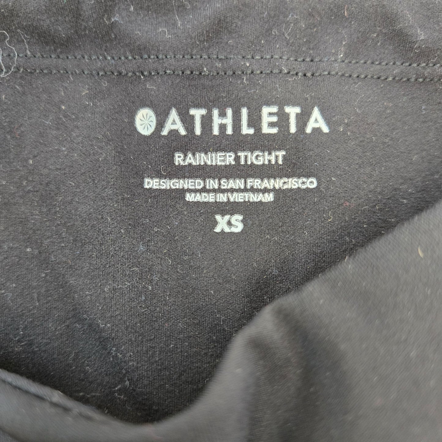 Athleta Rainier Activewear Zip Pocket Crop Tights Leggings Size XS
