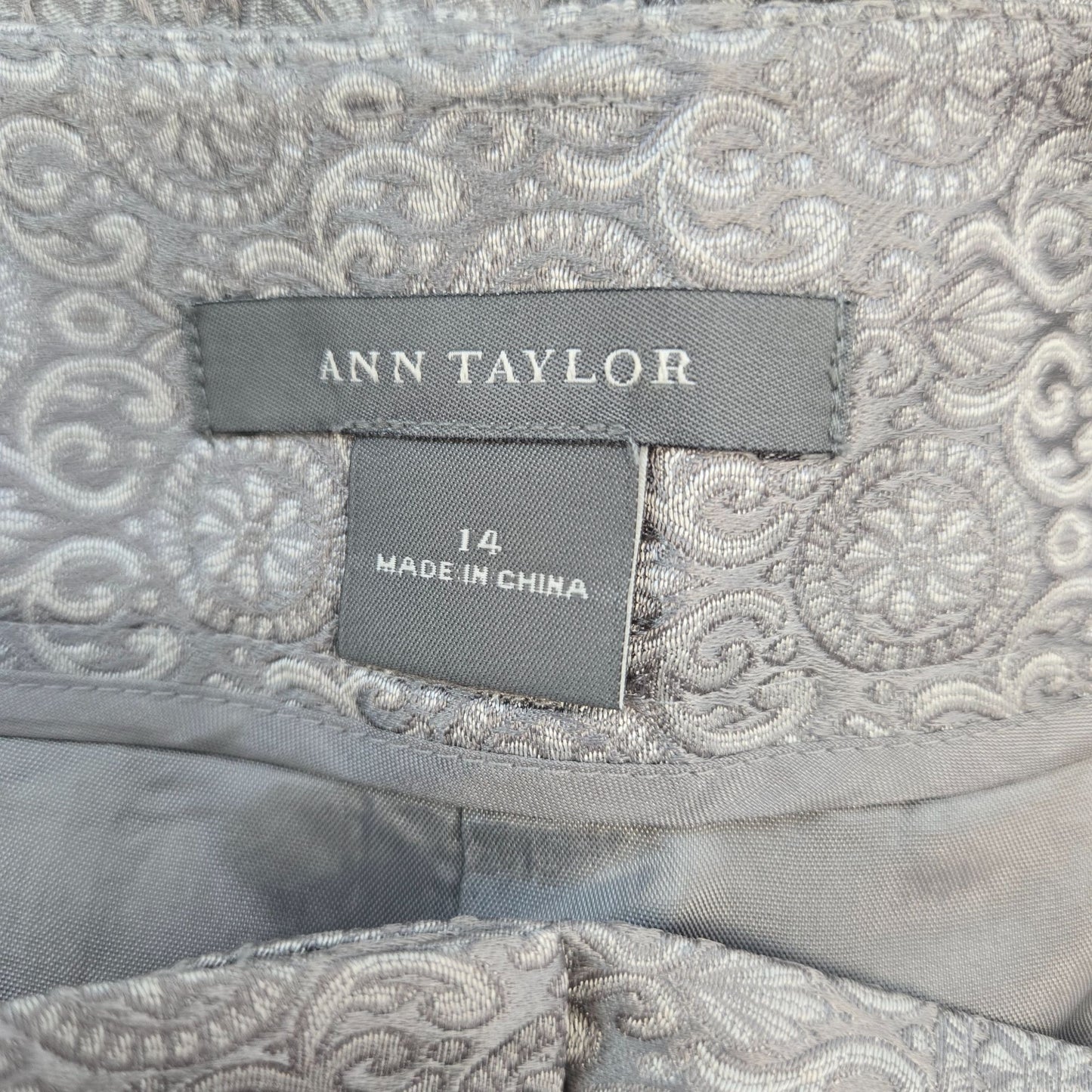 Ann Taylor 100% Silk Jacquard Print Metallic Trouser Pants Size 14