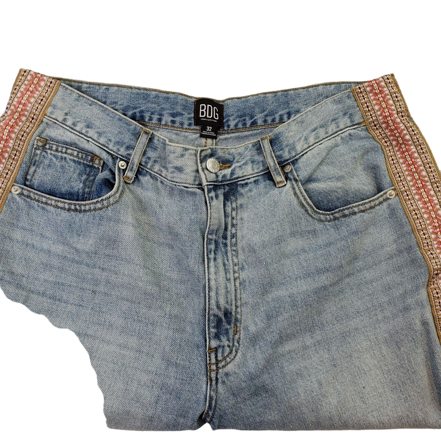 Urban Outfitters BDG Embroidered Wide Leg Raw Hem Jeans Size 32