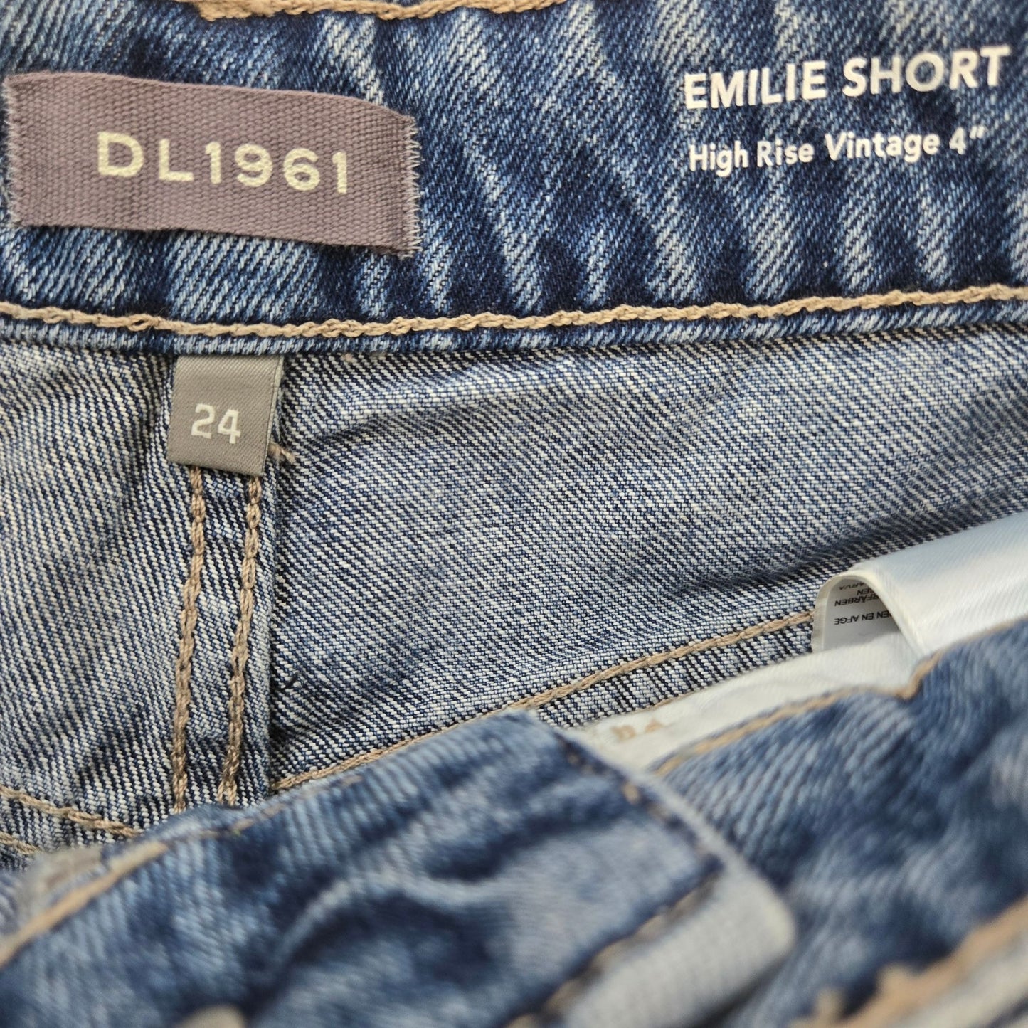 NWT DL1961 Emilie High Rise Vintage Denim Shorts Size 24