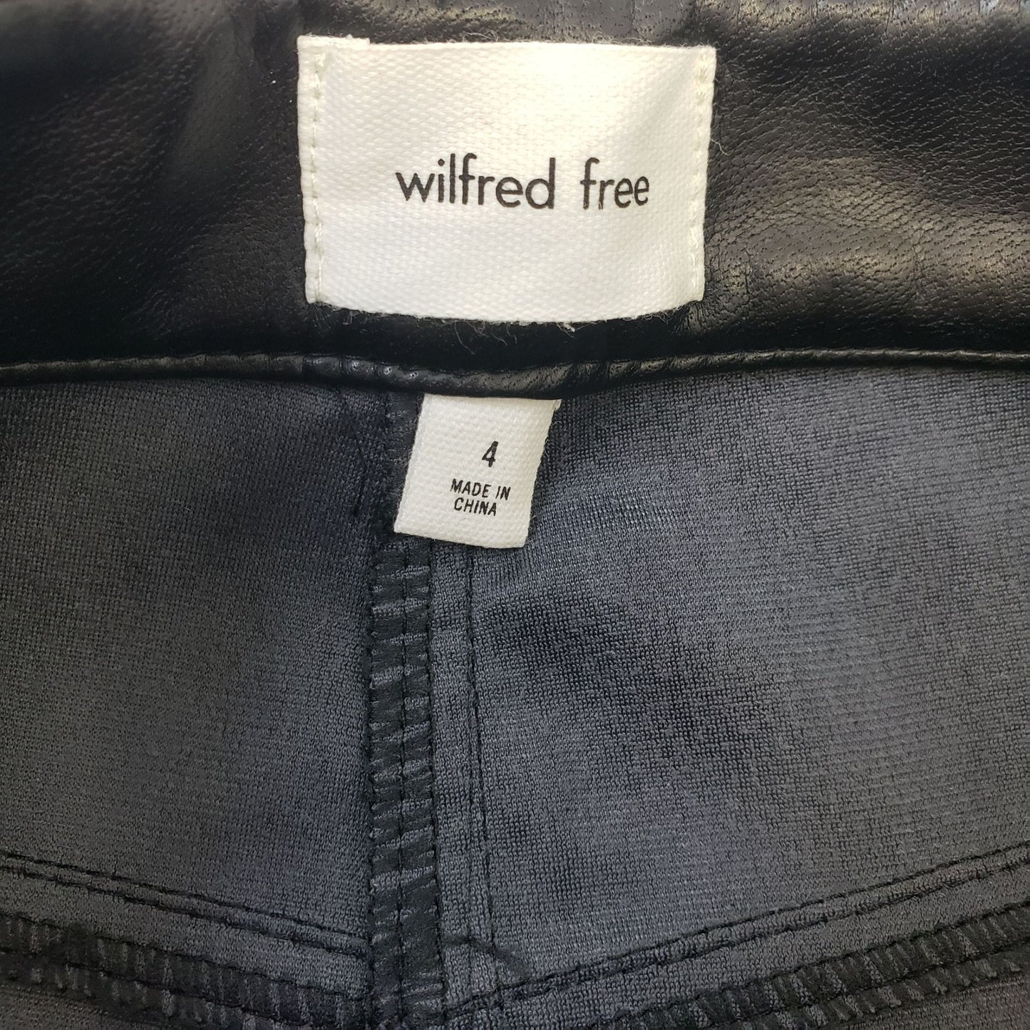 Aritzia Wilfred Free Faux Leather Jegging Pants Size 4