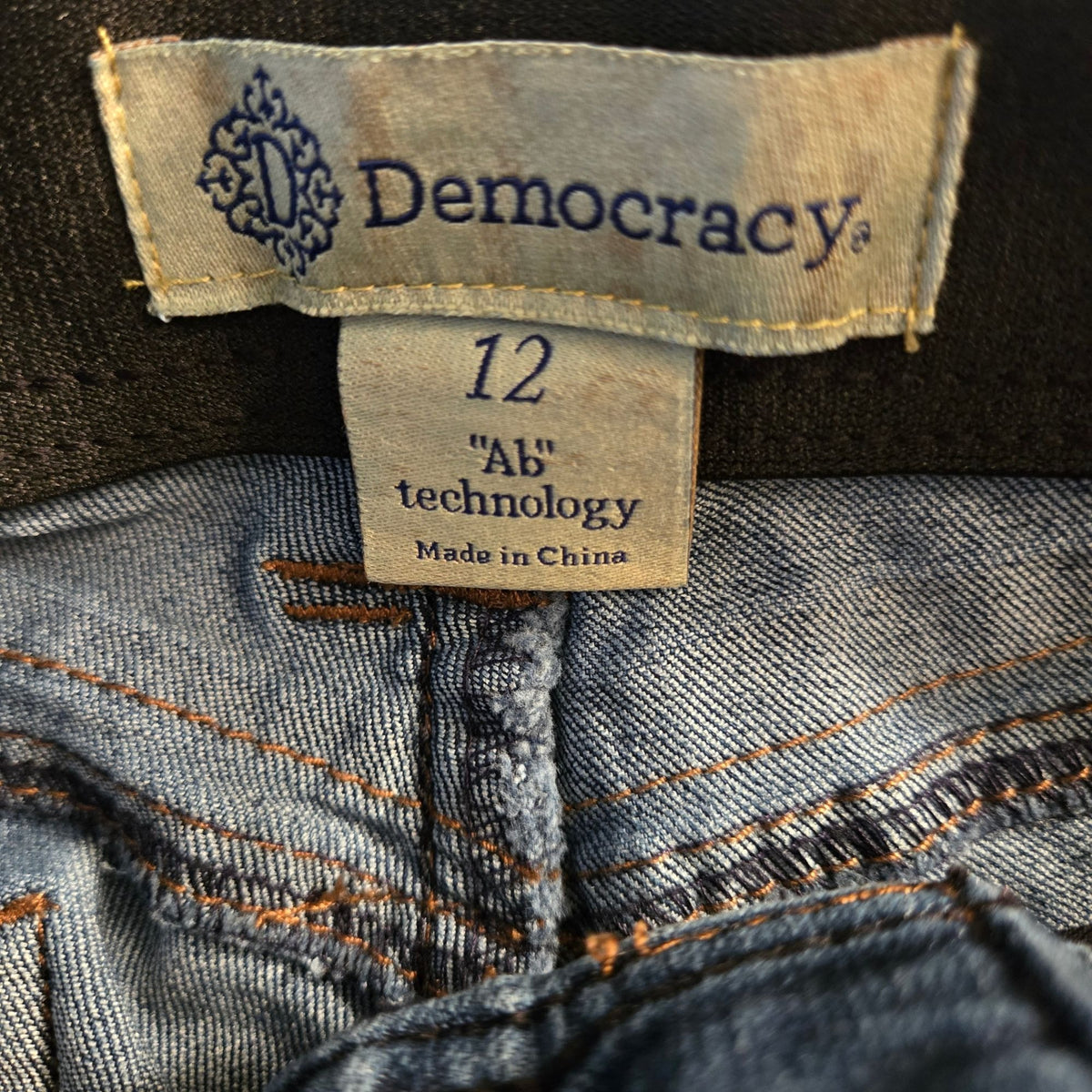 NWT Democracy "Ab"technology Jegging Jeans Size 12