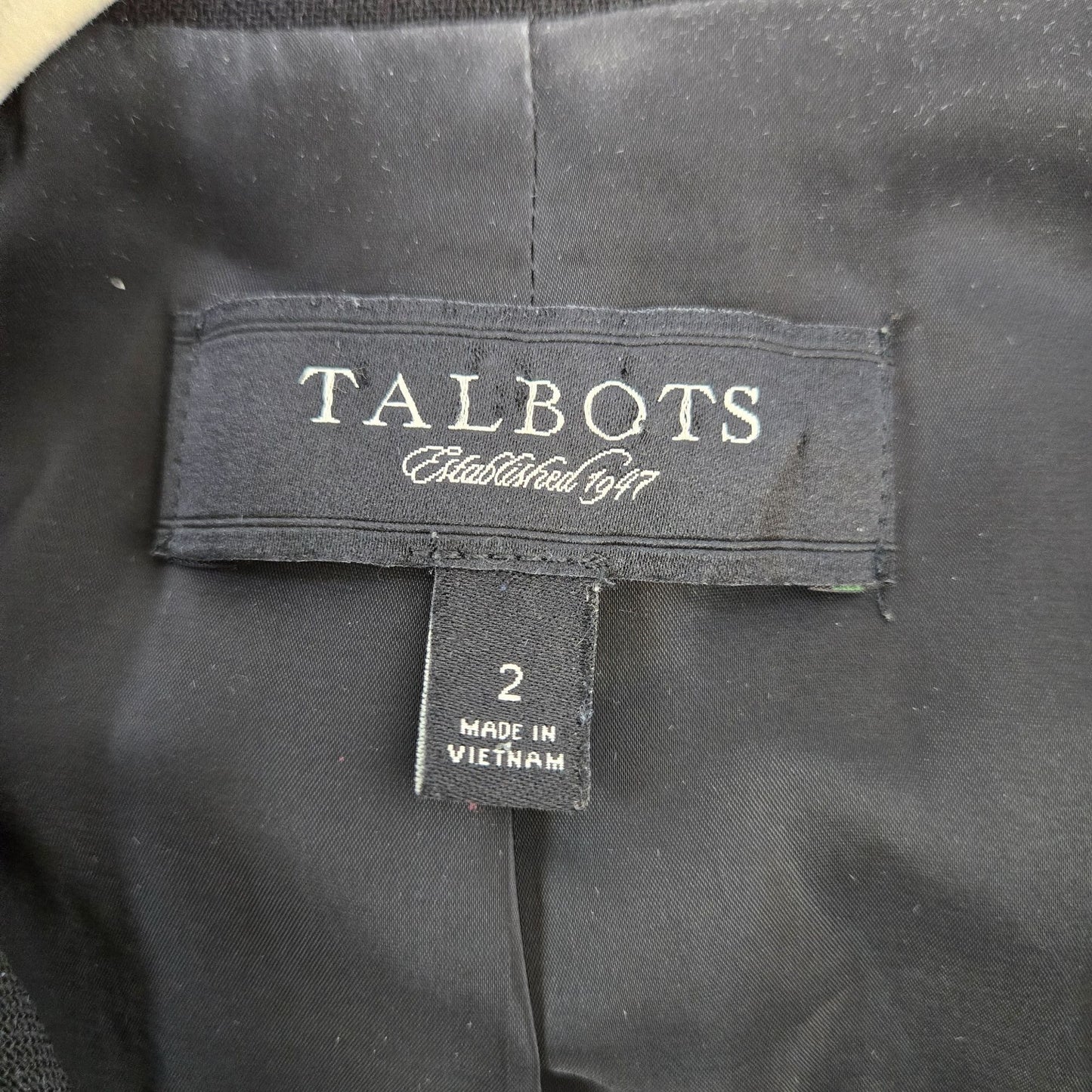 Talbots 100% Wool Two Button Blazer Jacket Size 2
