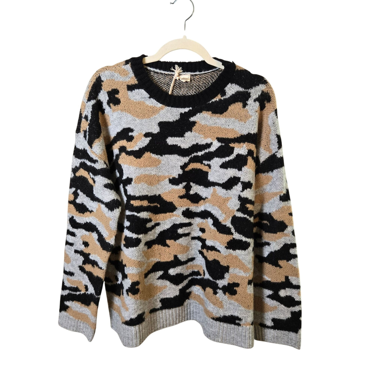NWT Hem & Thread Camouflage Crewneck Boxy Sweater Size M/L