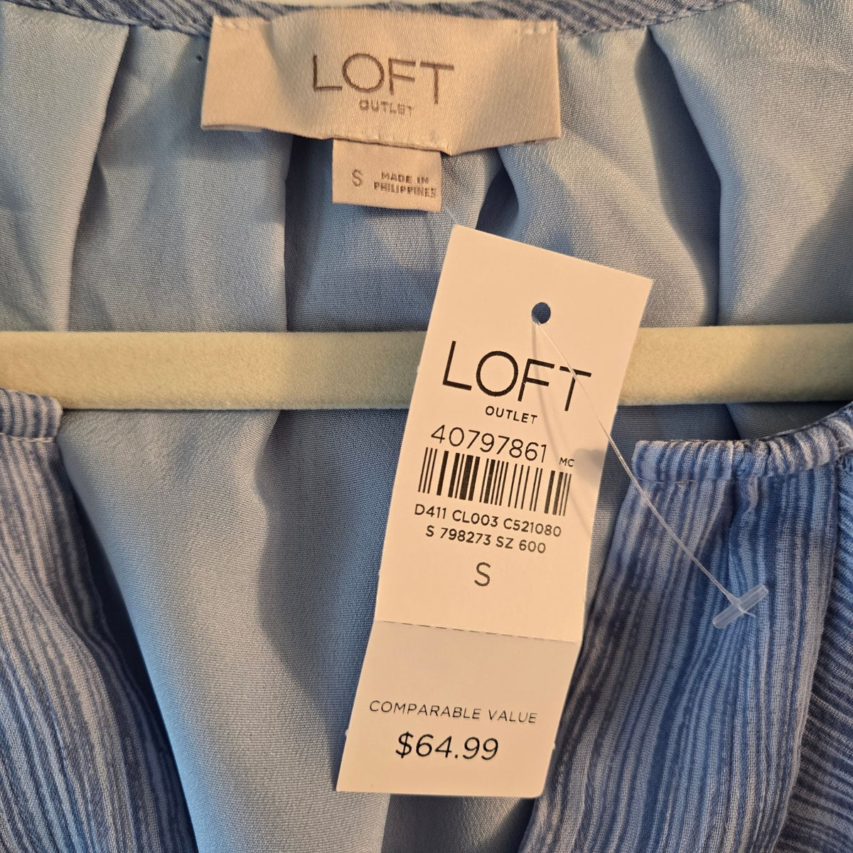 NWT Loft Outlet Allie Crinkle Ruffle Blouse in Derby Blue Size Small