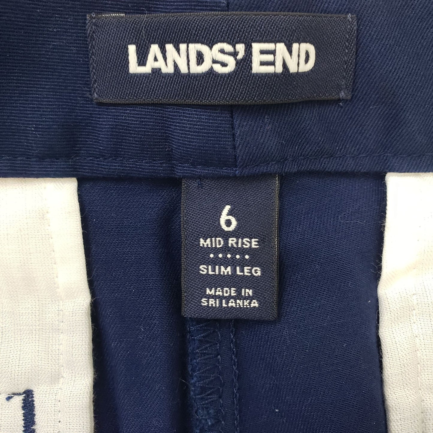 Lands' End Mid-Rise Slim Leg Chino Pants Size 6