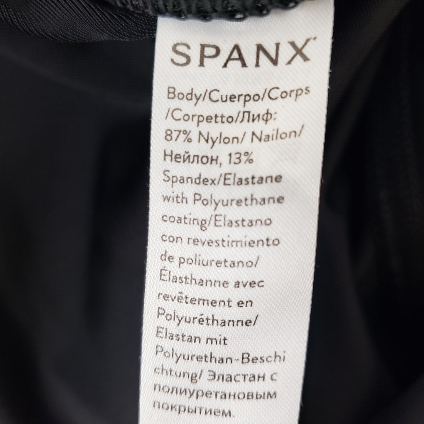 Spanx Faux Leather Looking Leggings Size Small
