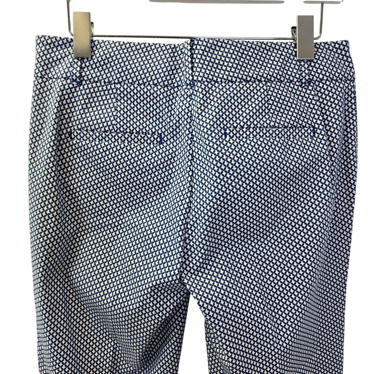 Ann Taylor Devin Fit Fleur de Lis Print Ankle Pants Size 2