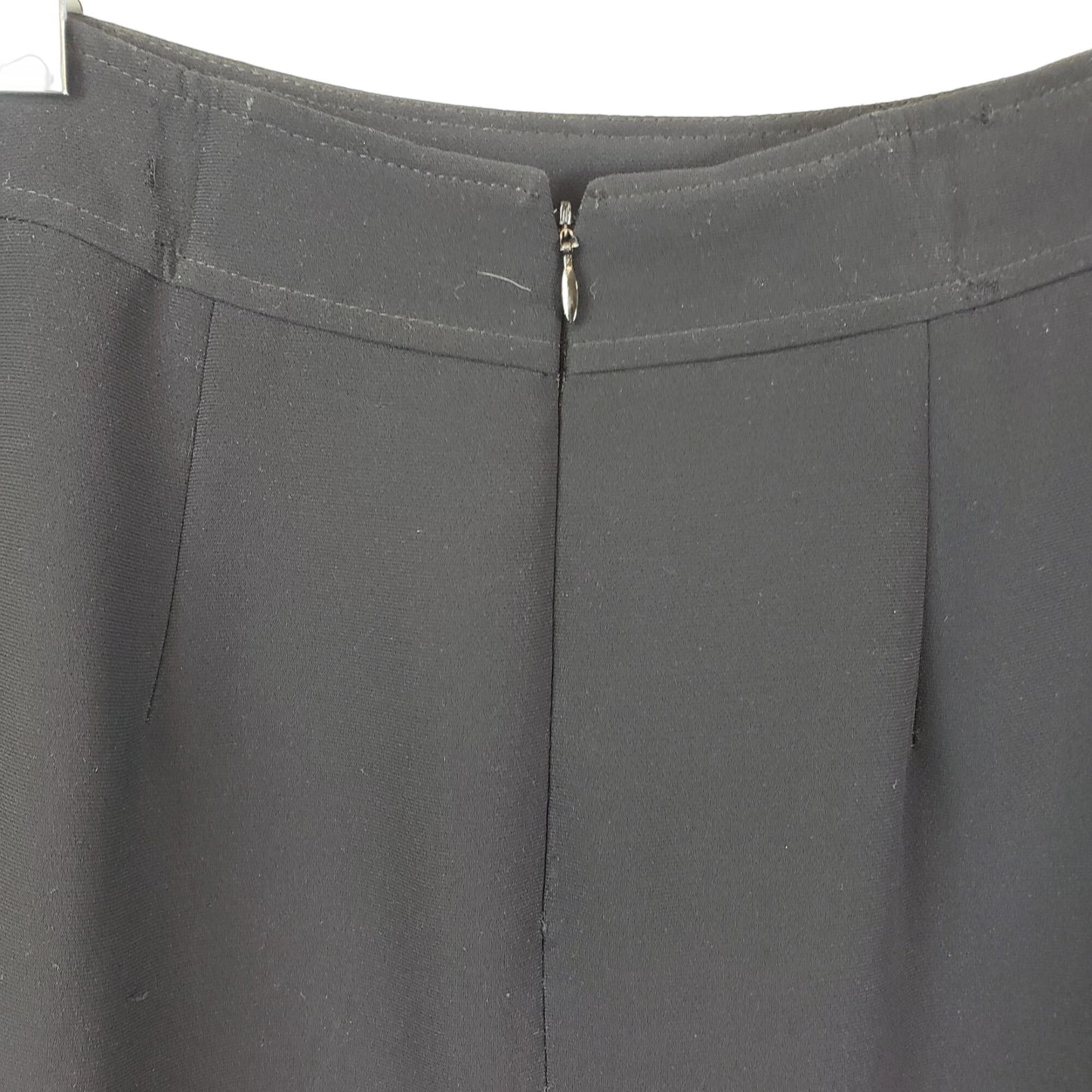 Bergdorf Goodman Pleat Front Pencil Skirt Size 6