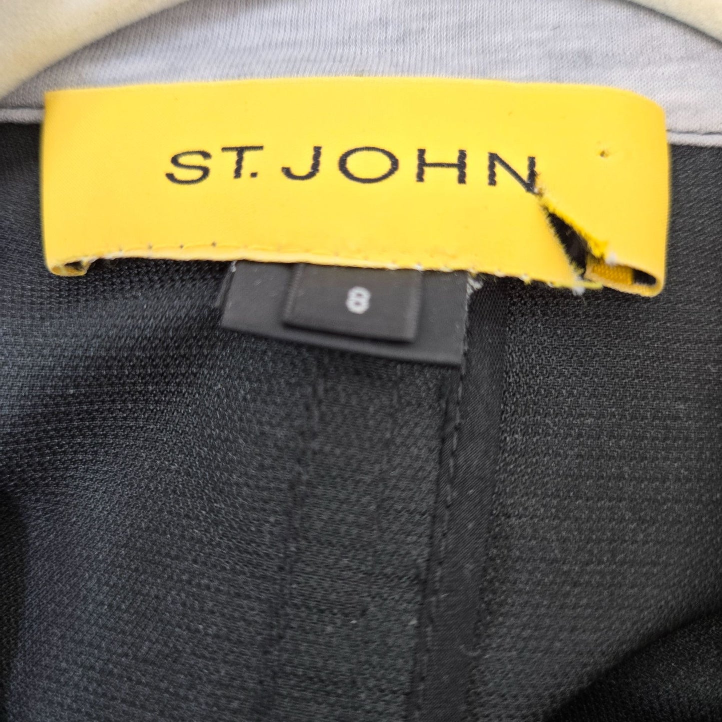 St. John Lightweight Open Jacket Size 8 *Missing Lining*