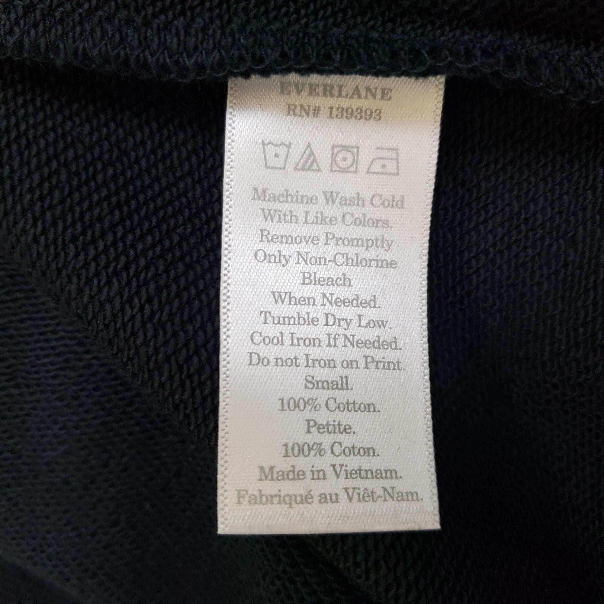 NWOT Everlane 100 Human Typography Crewneck Sweatshirt Size Small theuntamedthread