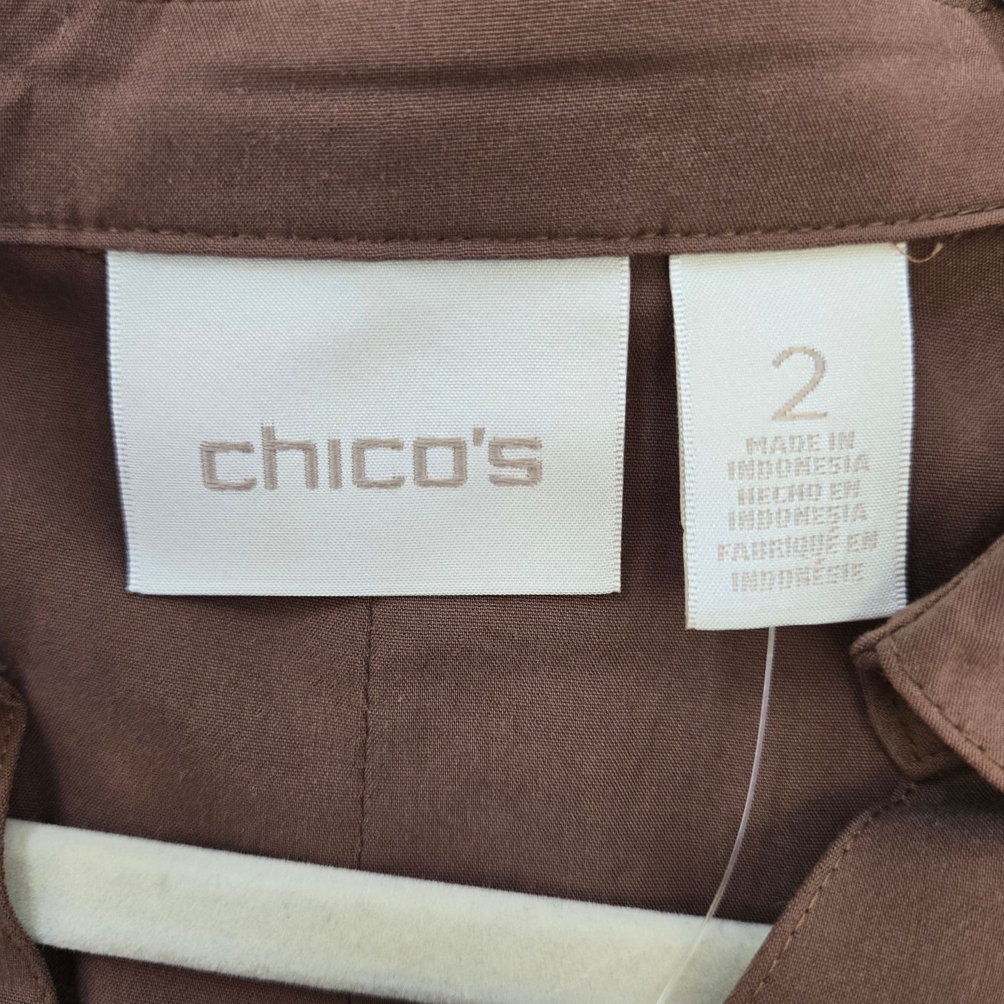NWT Chico's Silky Soft Relaxed Hidden Button Down Shirt Size Chico's 2/Large