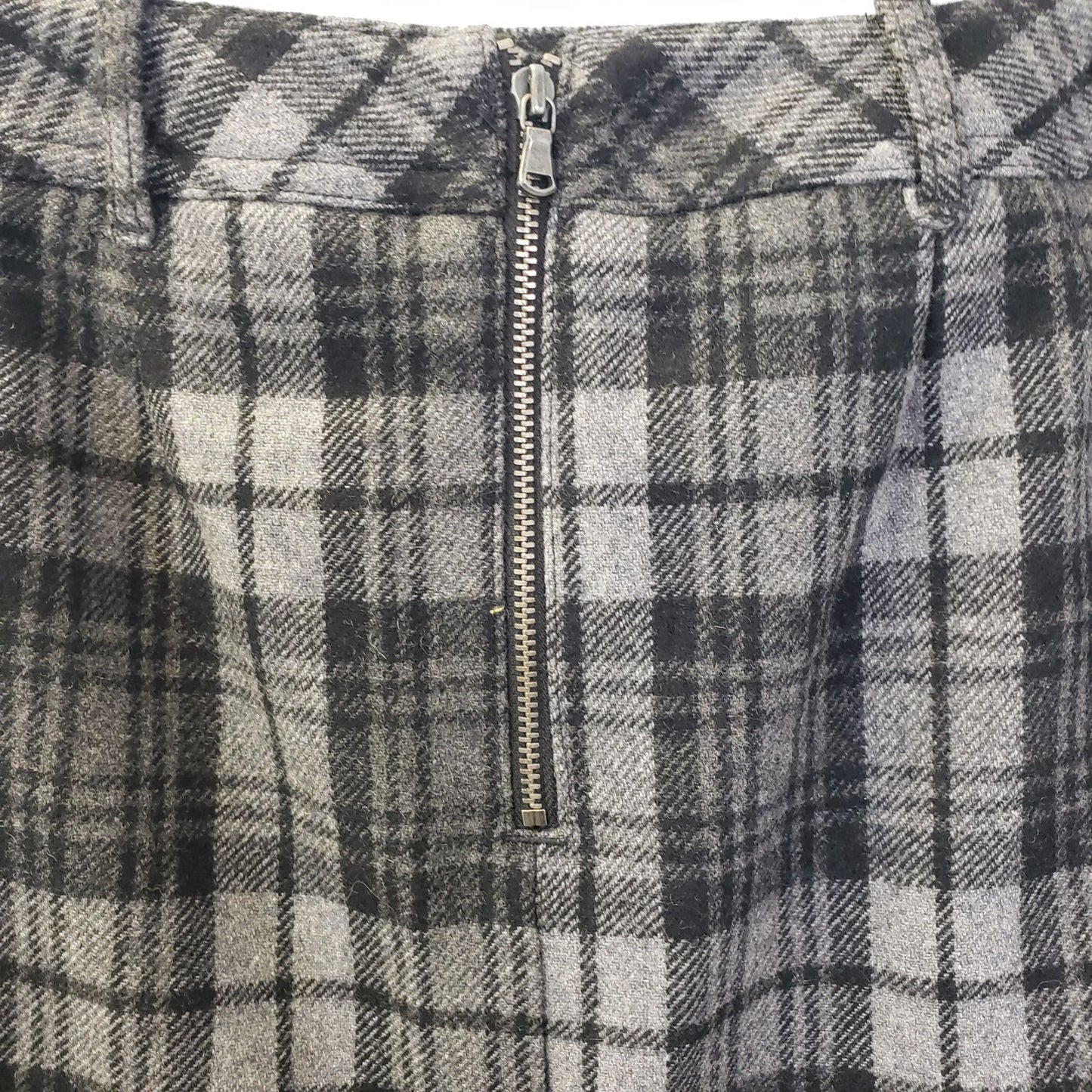 Eddie Bauer Wool Blend Plaid Mini Skirt Size 8