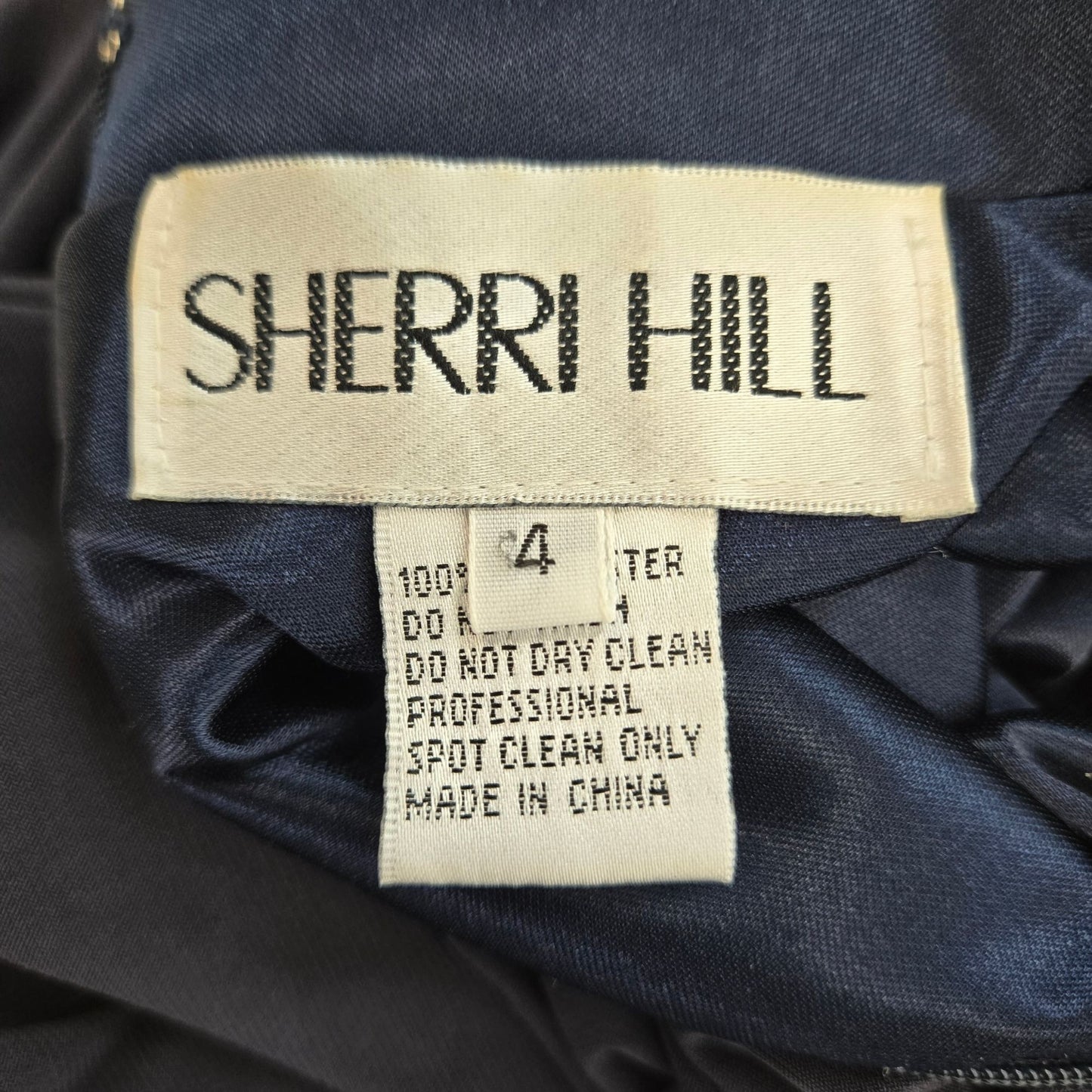 Sherri Hill Two Piece Shimmery Sleeveless Cross Stitch Beaded Gown Size 4