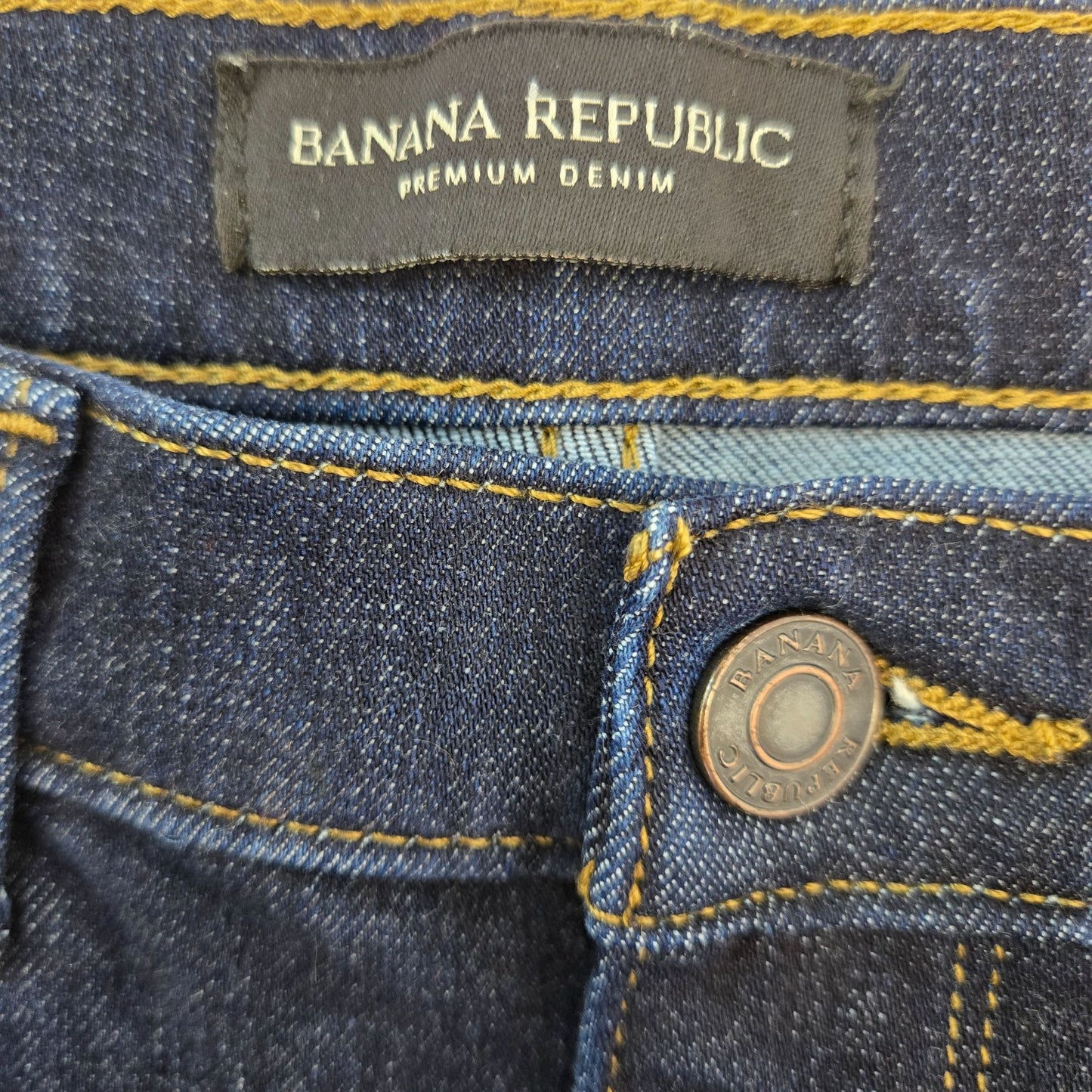 Banana Republic Dark Wash Skinny Jeans Size 29