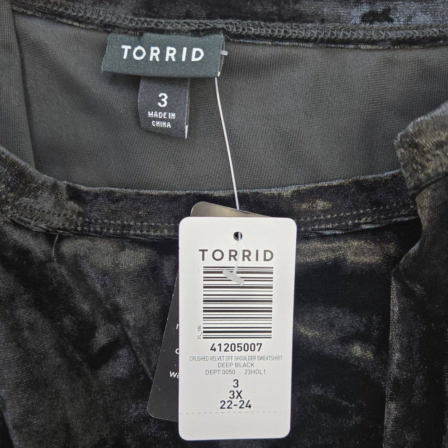 NWT Torrid Crushed Velvet Off Shoulder Sweatshirt Size Torrid 3/3X
